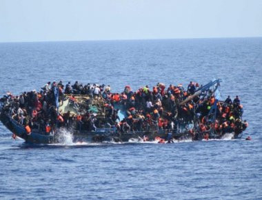 Λιβύη: Διεσώθηκαν 157 πρόσφυγες μετά από επιχείρηση του λιμενικού